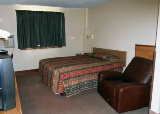 Quality I-90 East 4* Gillette